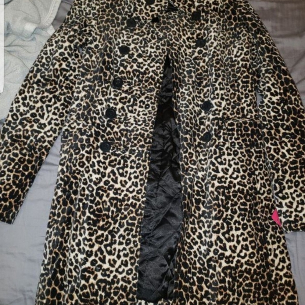 Buffalo Brand Leopard Long Coat Size XS